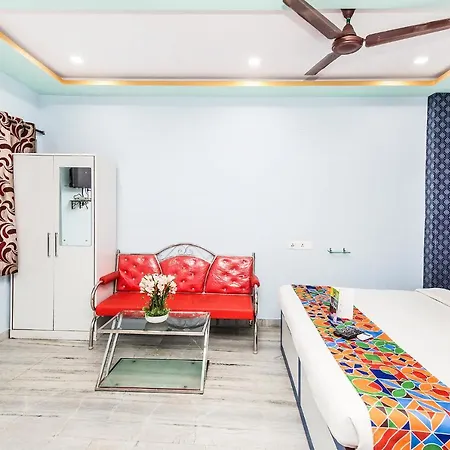 Fabhotel Park Street-3