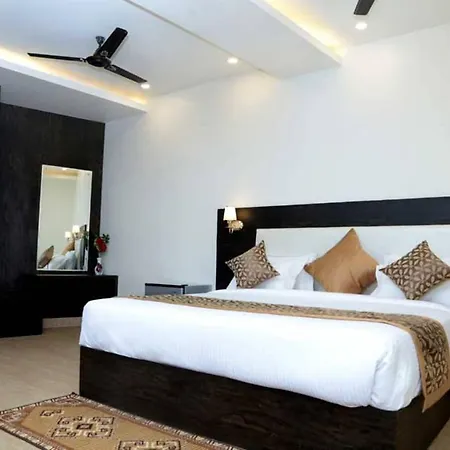 Hotel Vinayak Lifestyle Hotels-3