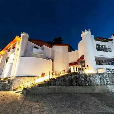 Dunsvirk Court Luxury Boutique Resort-3