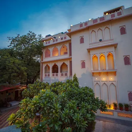 Hotel H R Palace-3
