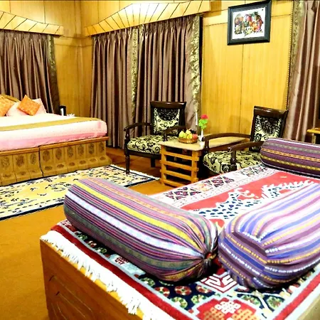 Hotel Royal Palace - Leh-3