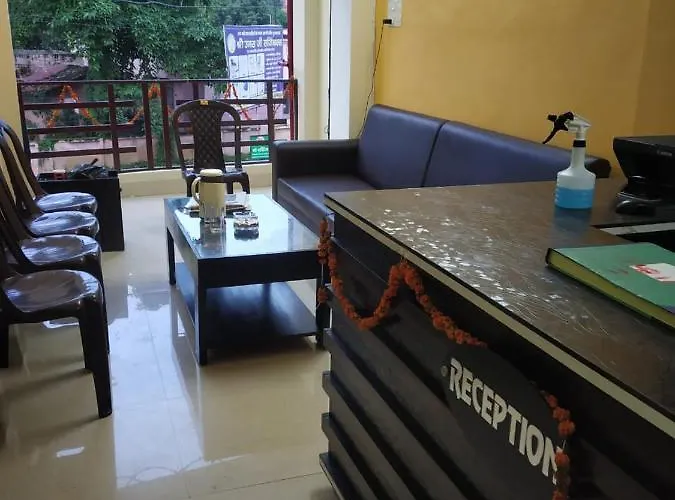Hotel Awadh Kailash