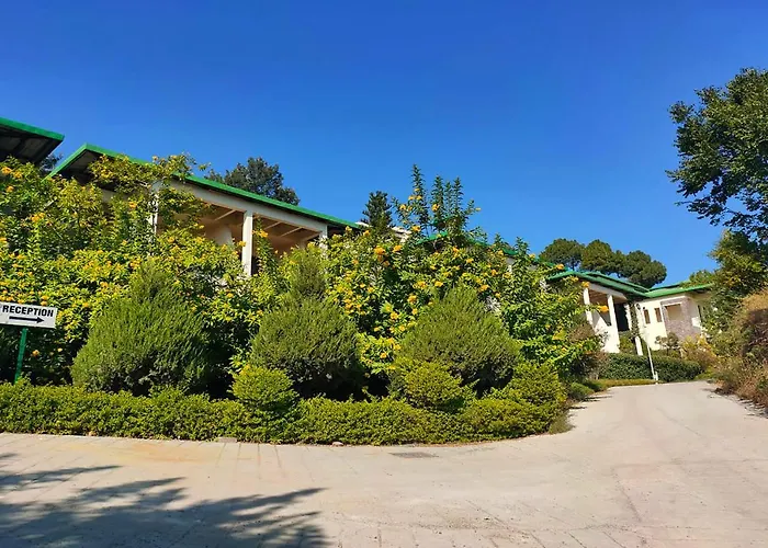 Suryavilas Luxury Resort & Spa
