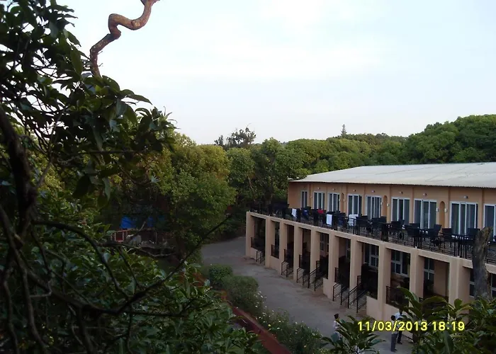 Hotel Lake View Mahabaleshwar