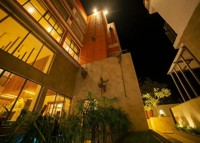Abhyagama Hotel