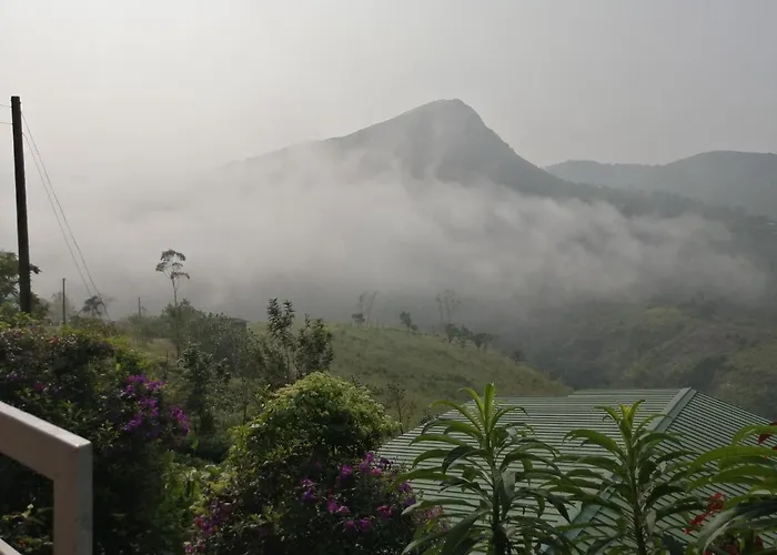 The Kissing Mountains
