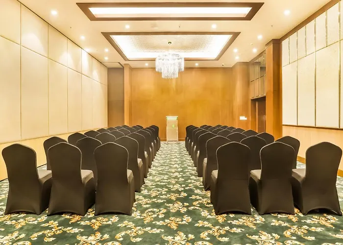 Lemon Tree Hotel, Aligarh