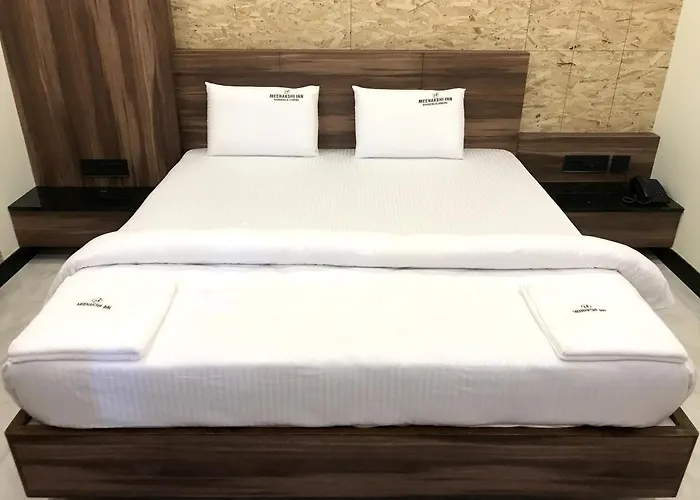 Meenakshi Inn
