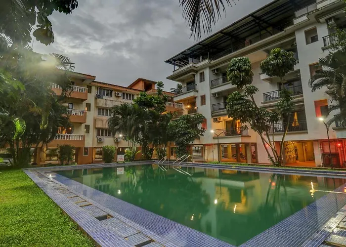 Treebo Aquamarine Arpora With Pool Hotel
