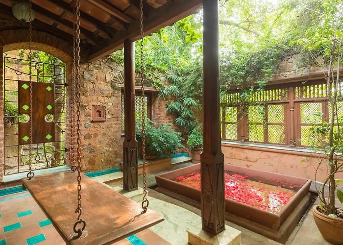 5Bhk Farmhouse Gurgaon With Pool