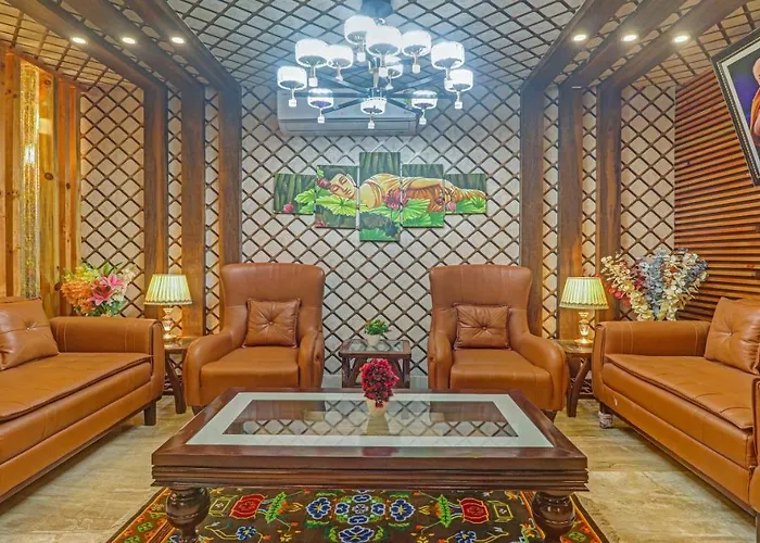 Hotel Woodville Inn - Hotel In Mcleodganj