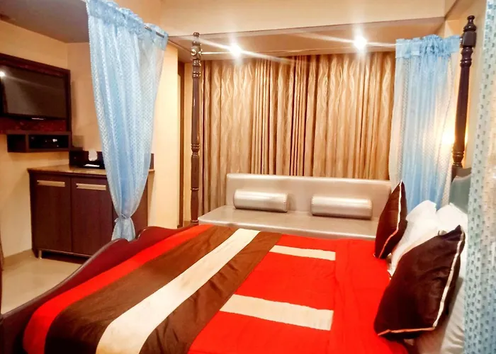 Hotel Poonam