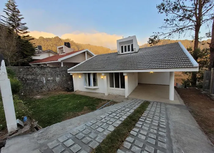 Vian Cottage