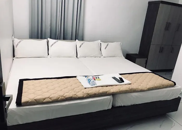 Lakshmi Tourist Home