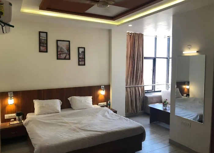 Hotel Jai Palace