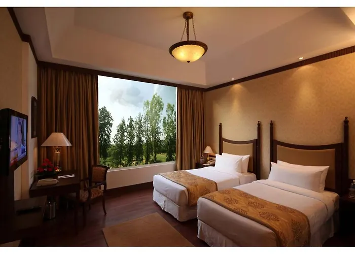 Country Inn & Suites By Radisson, Delhi Satbari New Delhi