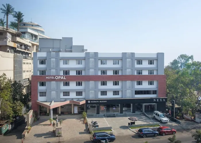 Hotel Opal