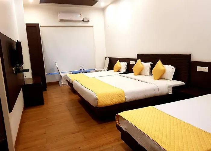 Hotel Vasudha Palace
