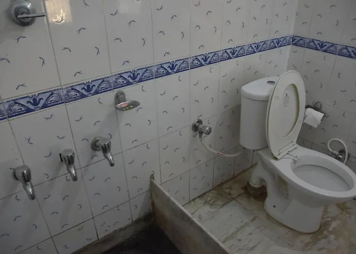 Hotel Himshikhar