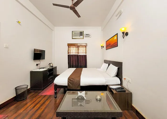 Shivani Palace Hotel, Restaurant & Party Hall