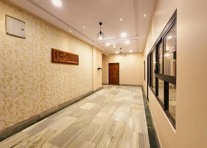 Shivani Palace Hotel, Restaurant & Party Hall