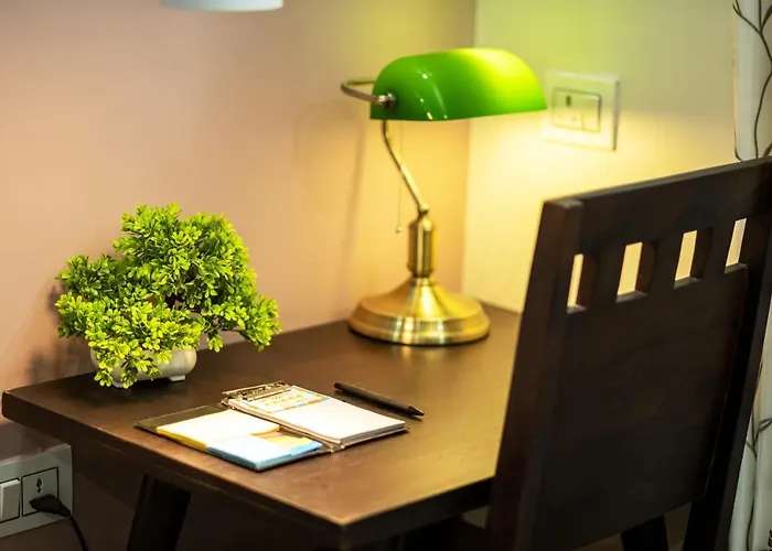 Near Aiims Cook-Your-Own Kitchen Family Villa