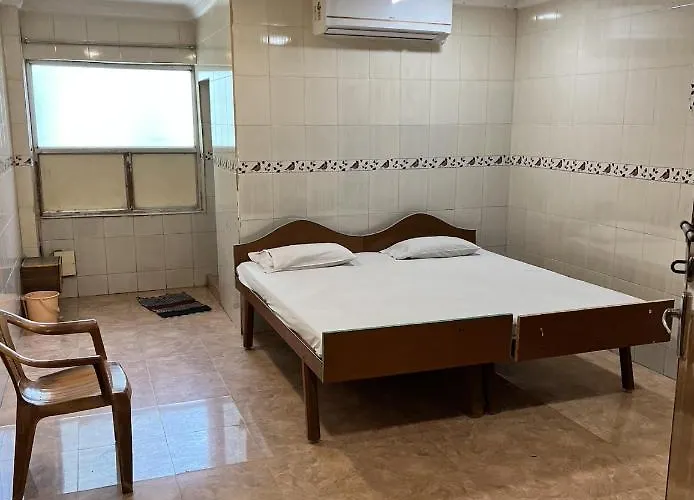Hotel Thilak