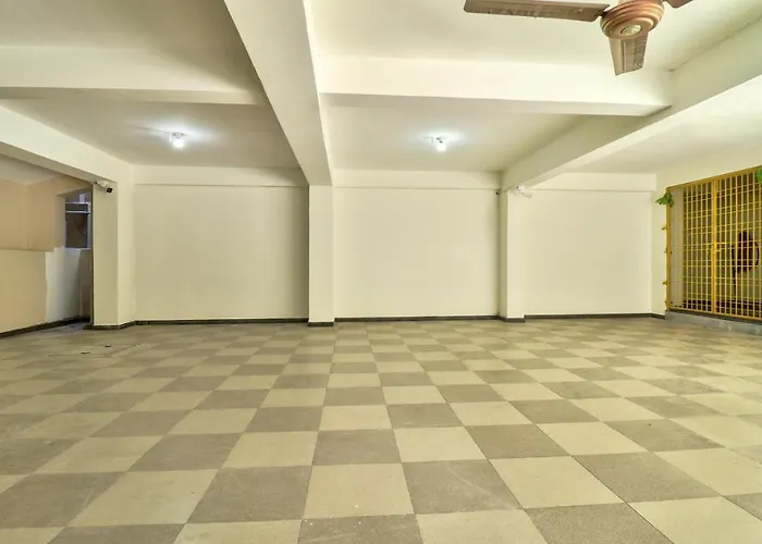 Treebo Sriz Cozy Seethamadhara