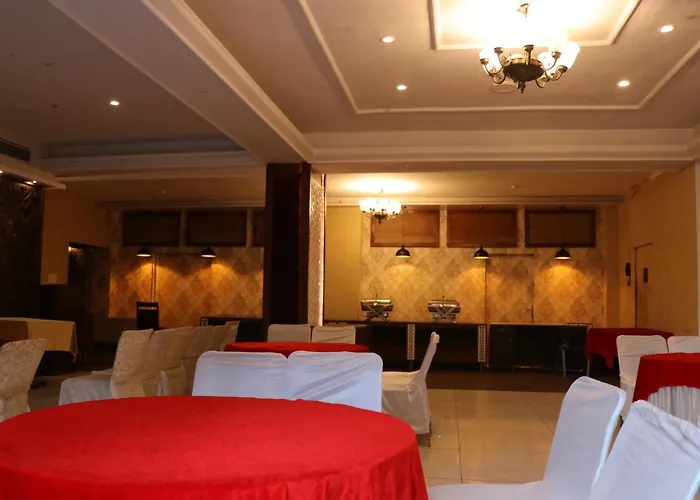 Hotel Pushap Palace