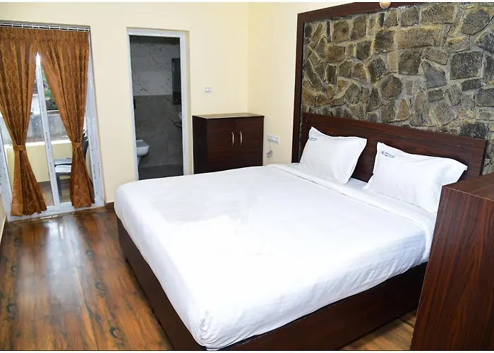 Hotel R Inn Yercaud