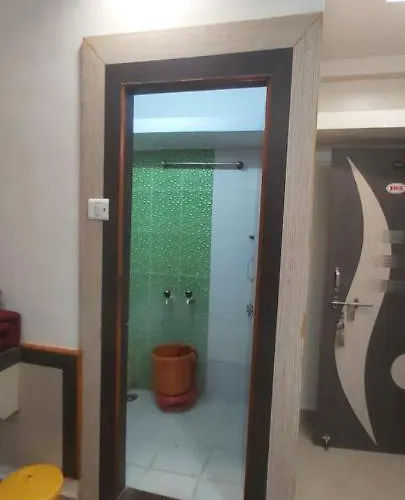 Sai Raghunandan Guest House
