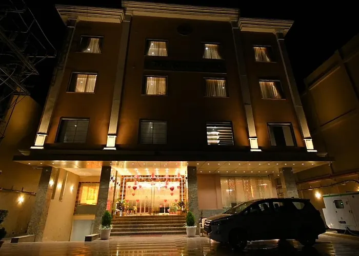 The Royal Class Hotel
