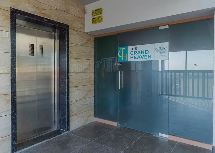 Hotel The Grand Heaven Gandhinagar