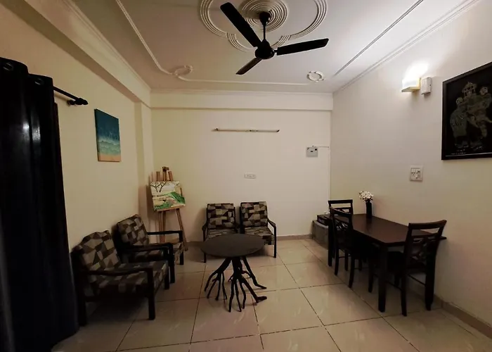 Private Room With Sky Garden In Green Bacchus By Walias