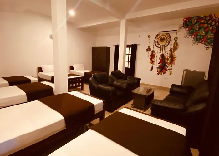 3 Hills Hostel