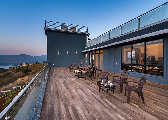 Eyes On The Lake By Stayvista - A Hillside Villa With A Captivating View Of The River