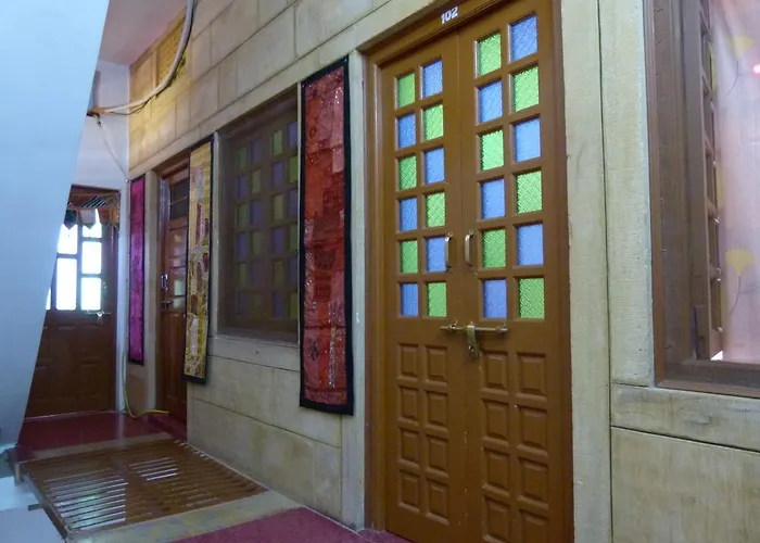 Gajanand Guest House