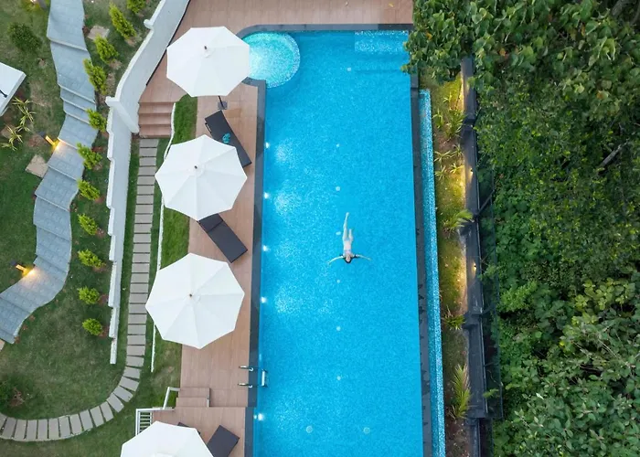 Sprise Munnar Resort And Spa