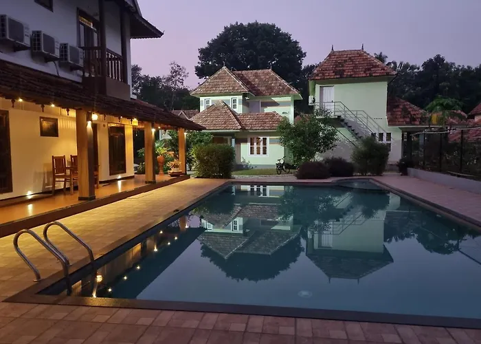 Vajra Ayurveda And Yoga Retreat Aparthotel Kochi