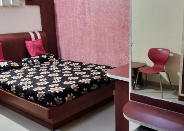 Goroomgo Jagannath Lodge Puri Near Jagannath Temple & Grand Road - Travelers Recommended