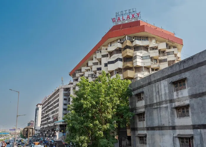 Hotel Galaxy Opp Surat Railway Station