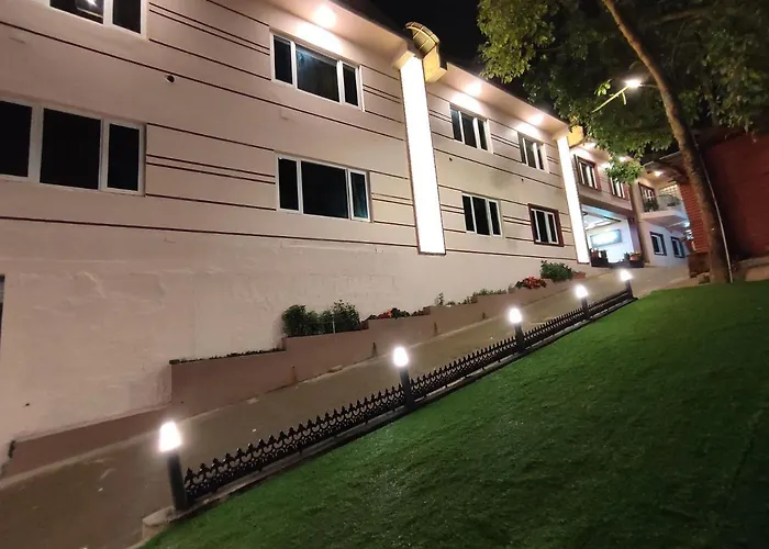 Beverly Villa