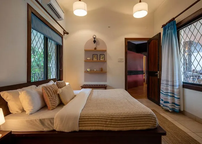 Stayvista's Gulmohar Gardens: Mountain Villa with Heated Pool & Games Room