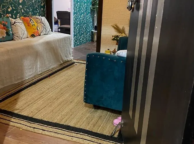Couzy Cocoonn Stays
