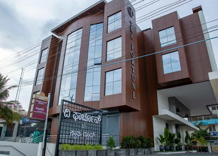 The Fortune Hotel By Swathi Group