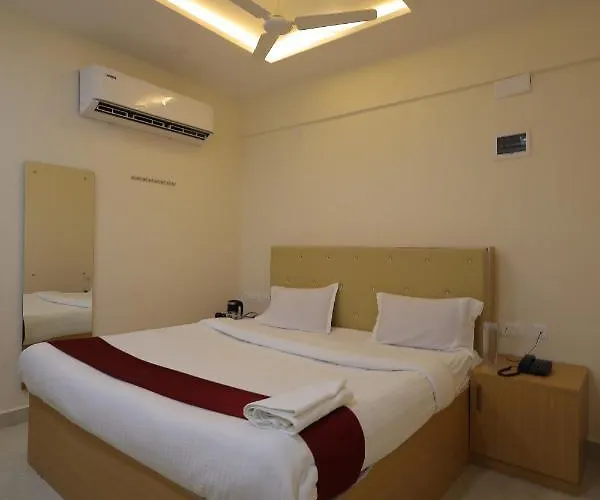 Hotel Rajam Selva