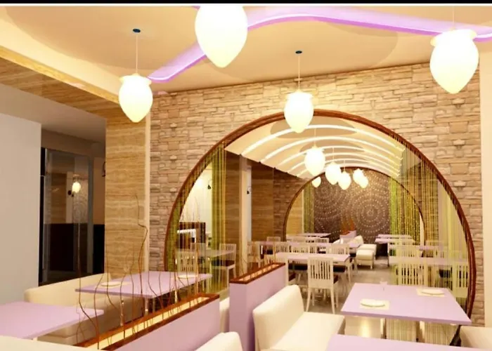Kk Hotel & Restaurant