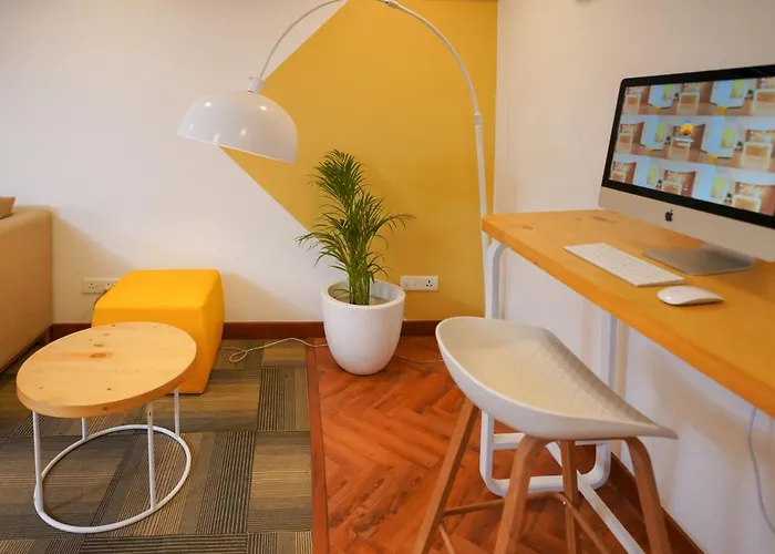 Bloom Hotel - Koregaon Park