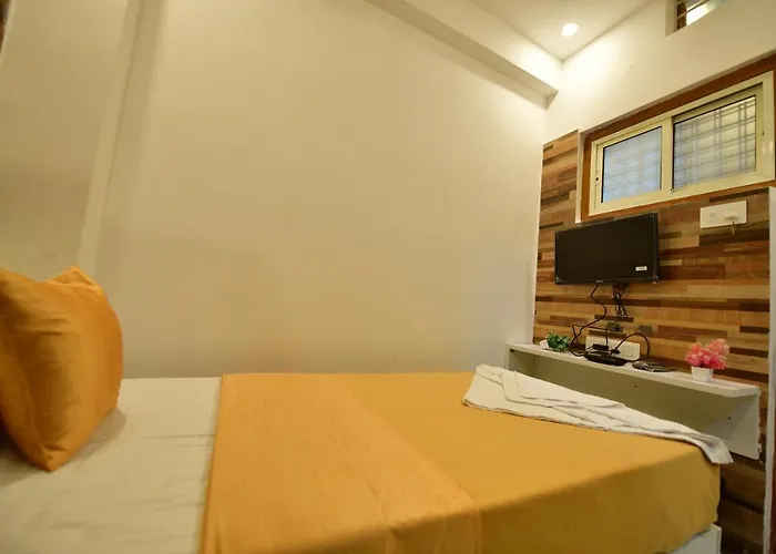 Hotel Surya Lodge