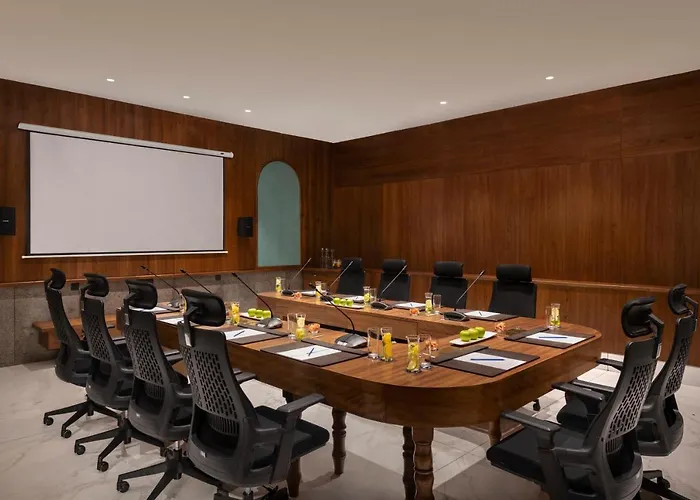 Uday Palace Navsari, A Member Of Radisson Individuals